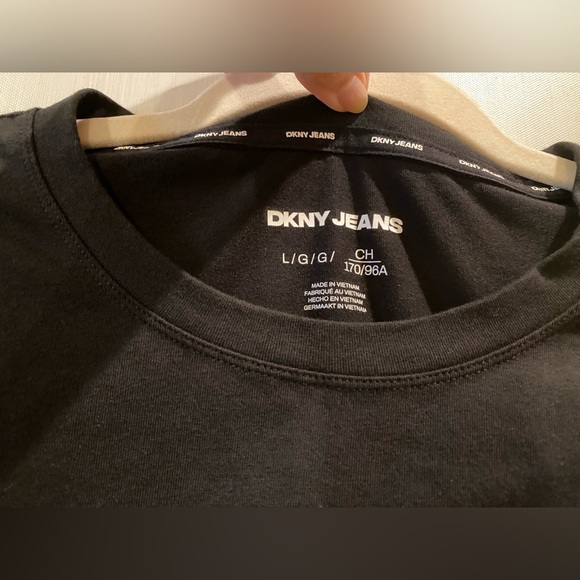 DKNY Y2K Silver Tone Glittering Bedazzled DKNY Logo Black Tee - Size L - Picture 6 of 8